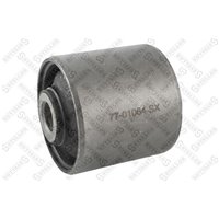 Сайлентблок задней нижней продольной тяги 7701064SX Mitsubishi Pajero Pinin/Io H61W-H77W 99-05