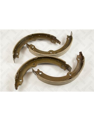Колодки тормозные барабанные Toyota Land Cruser 200 4.5-5.7 08-
