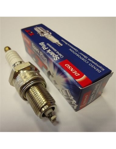 Свічка запалювання DENSO-18 ГАЗ ЗМЗ-402 (W20FPU)