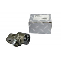 Цилиндр тормозной передний...